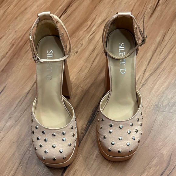 Silent D Tan Studded Women's Heels - Picture 1 of 3